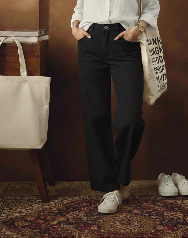 Sporty Black Wide-Leg Pants